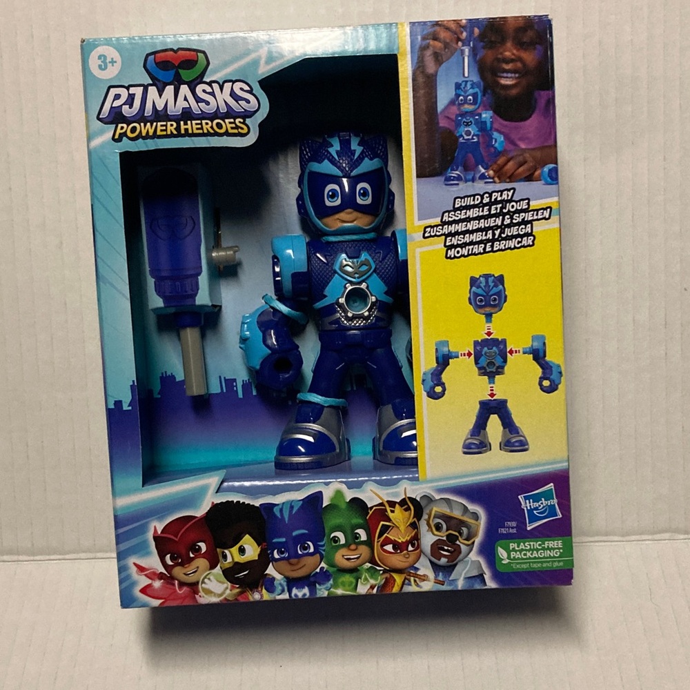 Hasbro PJ Masks Power Heroes Blue and Silver Action Figure